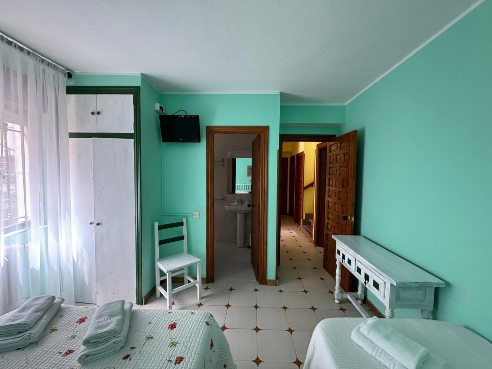 El Castanu De Cue Hotel Buitenkant foto